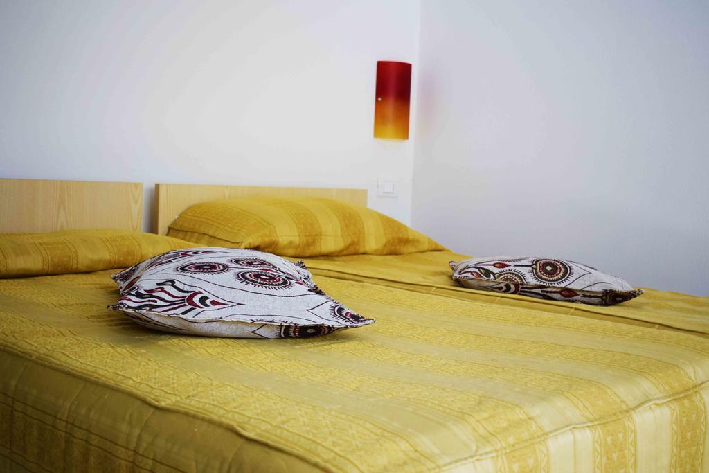 Residence Ambra ริวาเดลการ์ดา ภายนอก รูปภาพ